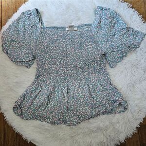 Women's Urban Romantics Short Sleeve Crop Blouse Size Small